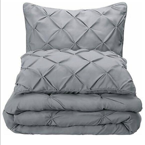 Amazon Basics Full/Queen Comforter Set - Picture 2 of 5